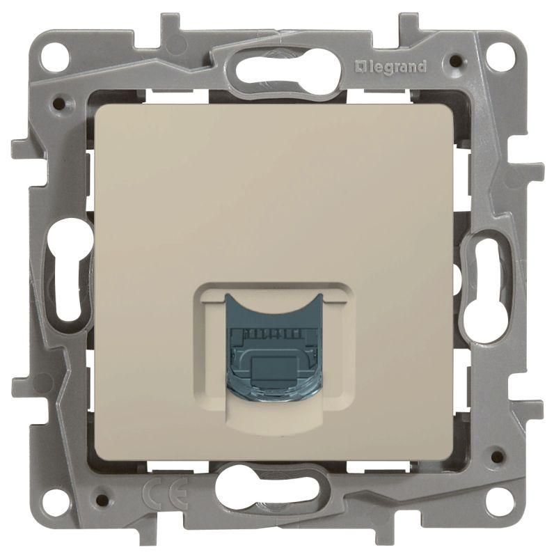 Розетка компьютерная 1-м СП Etika RJ45 кат.5E UTP механизм сл. кость IEK 672341