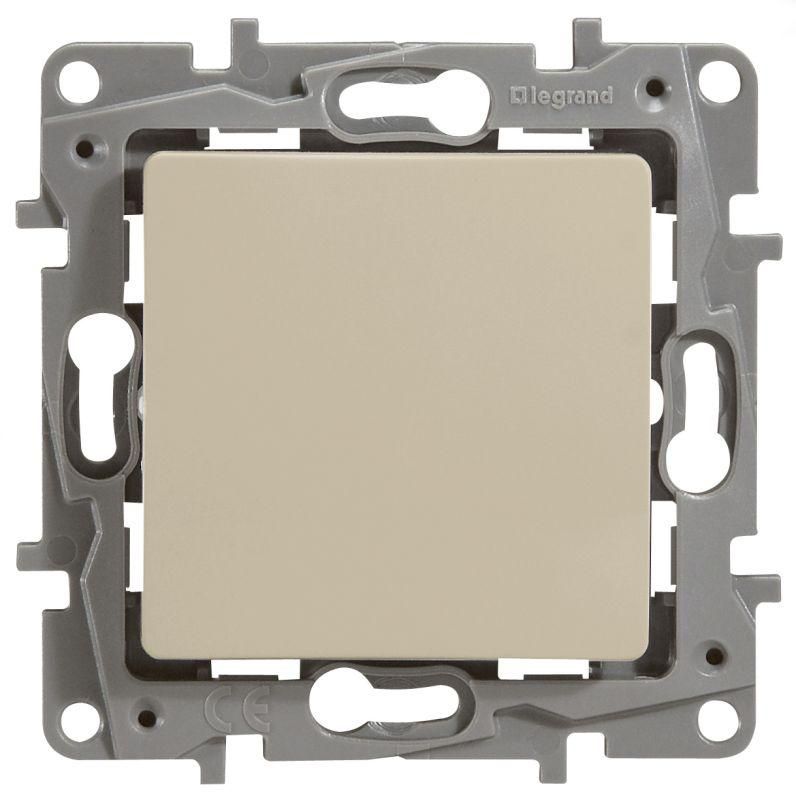 Выключатель 1-кл. СП Etika 10А IP20 250В 10AX безвинтов. зажимы механизм сл. кость IEK 672301